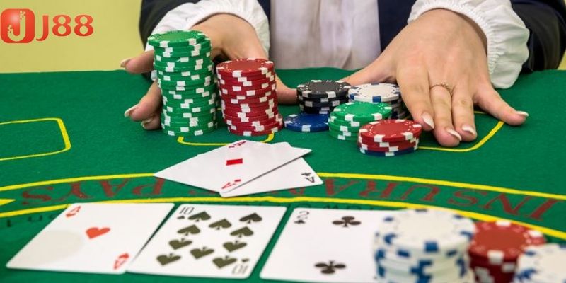 Baccarat game online và những điều bạn cần biết 